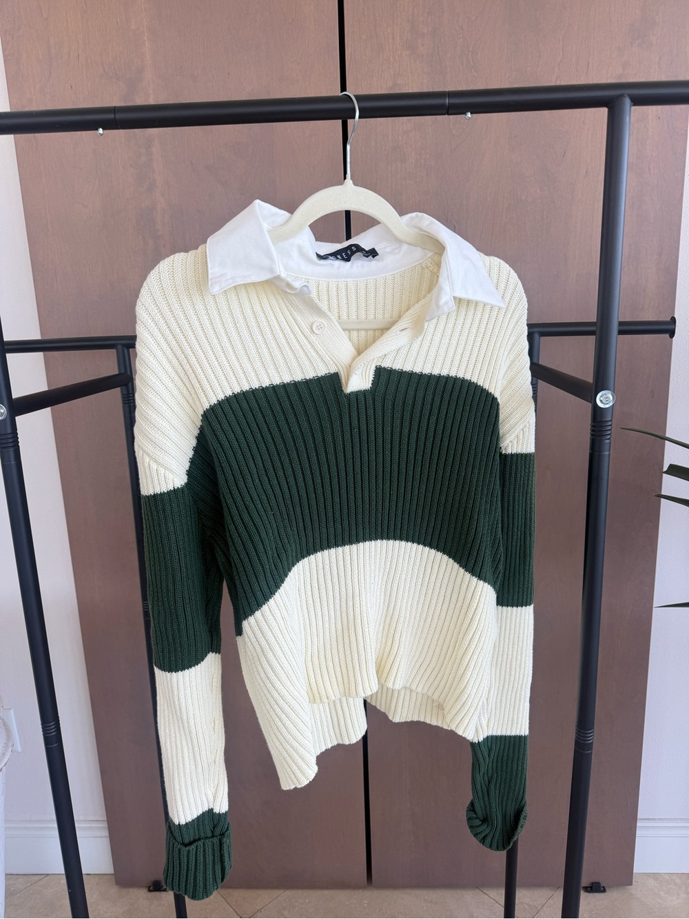 Lioness Green and Cream Ribbed Polo Sweater - Picture 2 of 4